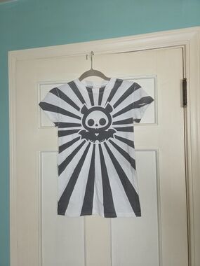 Vintage 2008 Hot Topic Skelanimals Graphic Tee - Great Condition - Size S